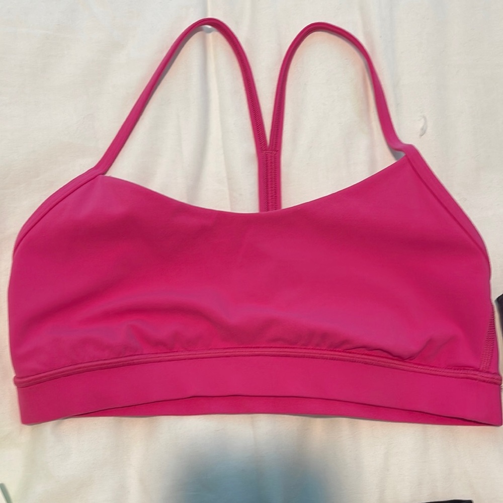 Lululemon 🍋 Flow Y Bra
